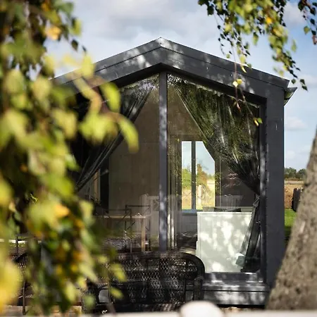 Ferienhaus Charmante La Petite Maison Potsdam